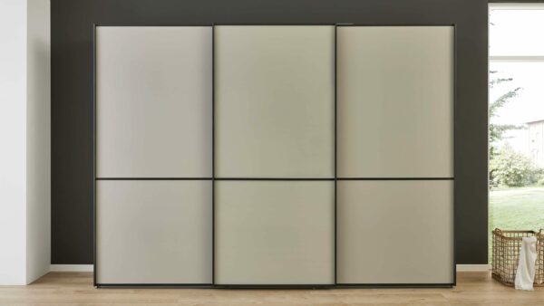 Interliving Kleiderschrank Serie 1205 – Schwebetürenschrank 637