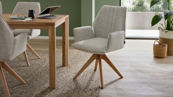Interliving Esszimmer Serie 5102 – Armlehnstuhl V512