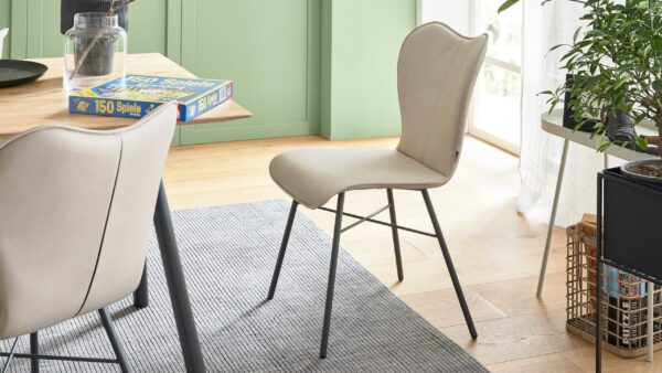 Interliving Esszimmer Serie 5115 – Vierfußstuhl Aiko Four A12