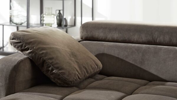 Interliving Sofa Serie 4303 – Armlehnkissen