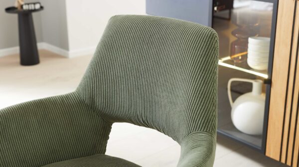 Interliving Esszimmer Serie 5605 – Armlehnstuhl 2272-47