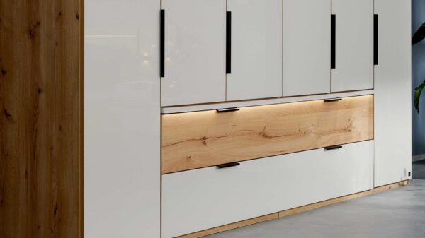 Interliving Schlafzimmer Serie 1034 – Beleuchtungsblende