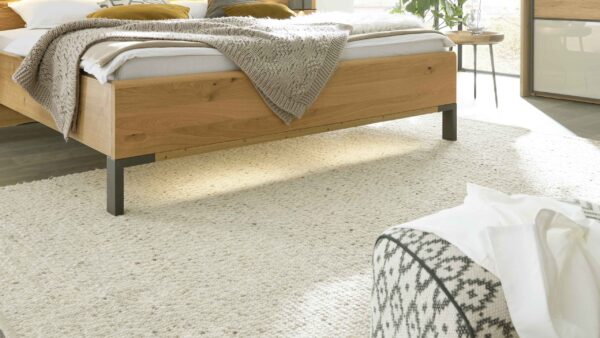 Interliving Schlafzimmer Serie 1027 – Fußteilbeleuchtung