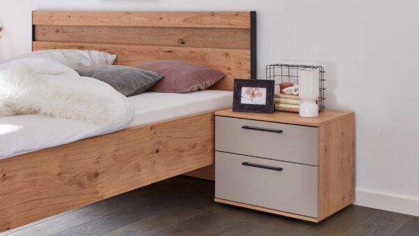 Interliving Schlafzimmer Serie 1024 – Nachtkommode 22003